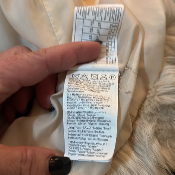 Collection Pimkie faux fur jacket/coat - Picture 7 of 7